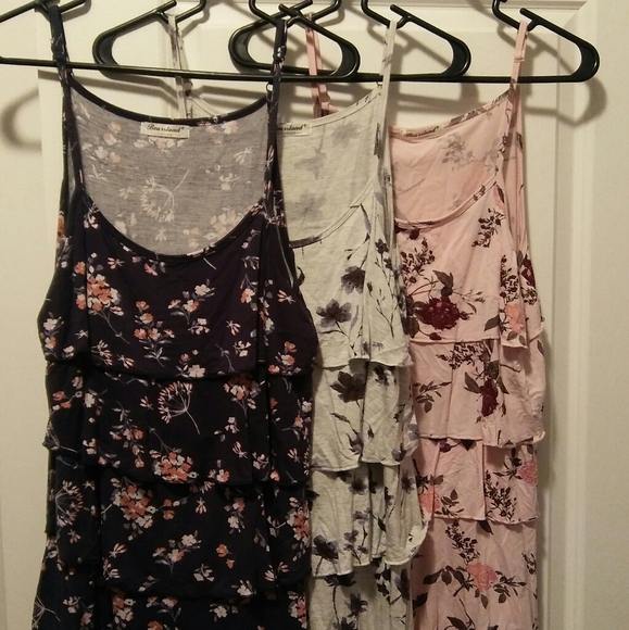 Tops - Set of 3 Floral Maternity/Nursing Tanks